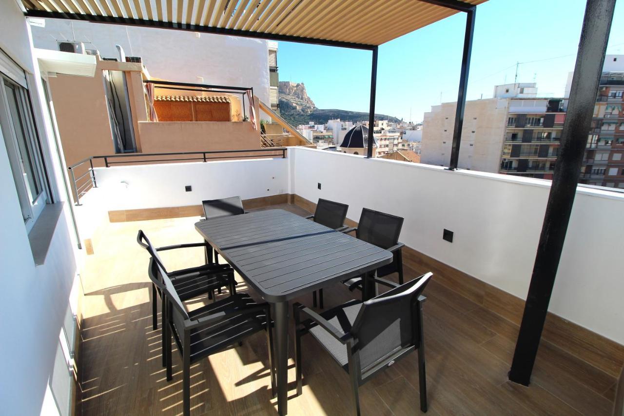 Appartement Atico Loft De Lujo Con Terraza Espectacular Y Vista A Los 2 Castillos à Alicante Extérieur photo