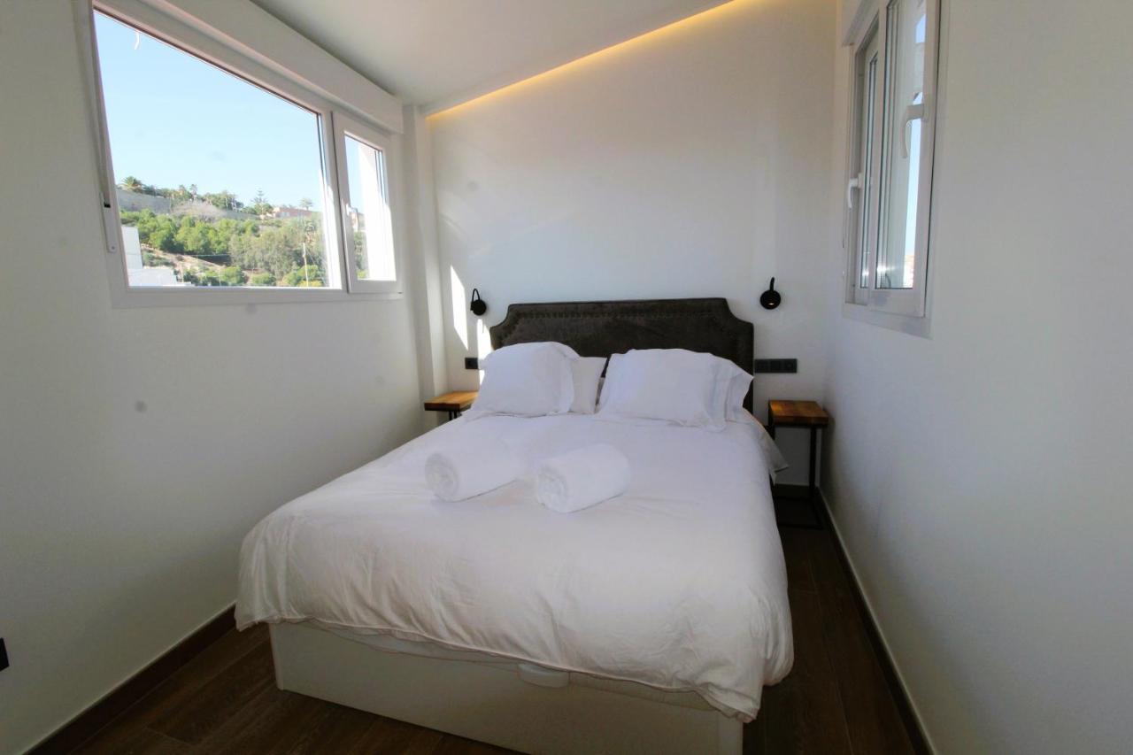 Appartement Atico Loft De Lujo Con Terraza Espectacular Y Vista A Los 2 Castillos à Alicante Extérieur photo